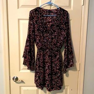 White House Black Market Long sleeve dress